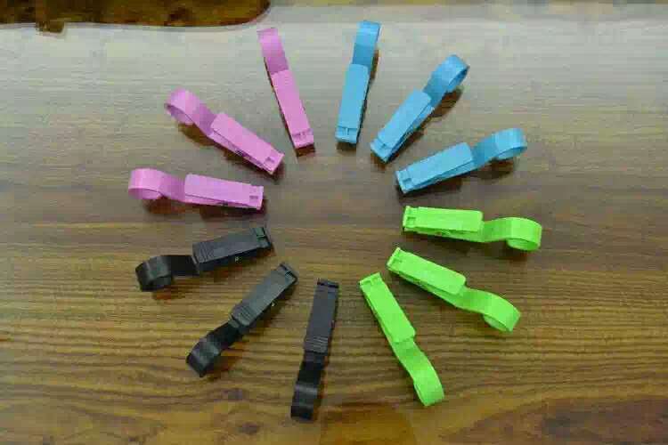 Multifunctional Dual-Use Black Plastic Clip Hook Sample Hanging Sample Exhibition Fabric Clip Four Colors Optional Gifts