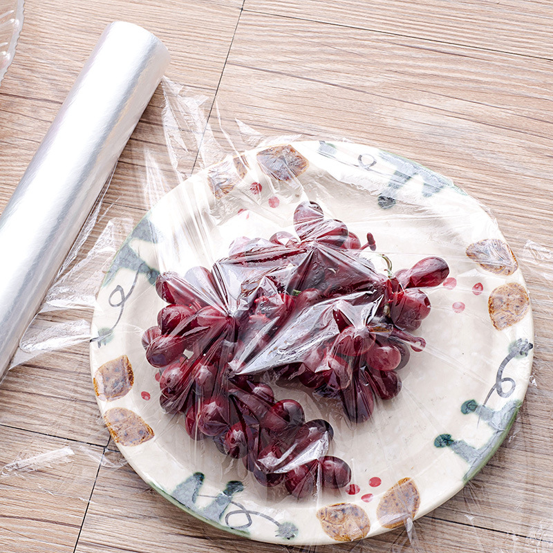 Manufacturers direct PE material food grade plastic wrap low temperature colorless transparent special thickening plastic wrap wholesale