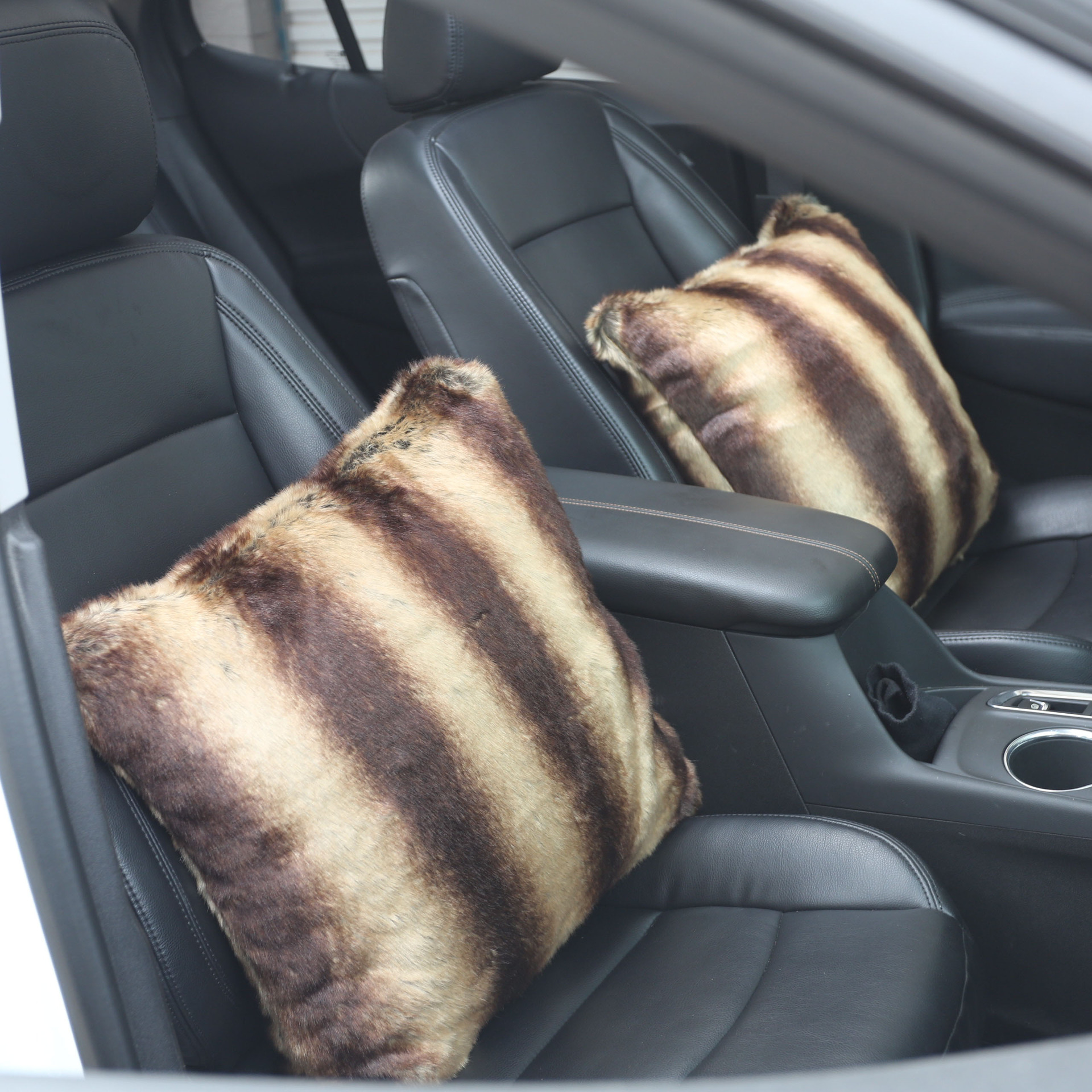 Exclusive for Cross-Border Faux Fur Pillow Cover Couch Pillow Mink Fur Pillow Cover Flame Retardant Lint-Free Factory Direct Sales