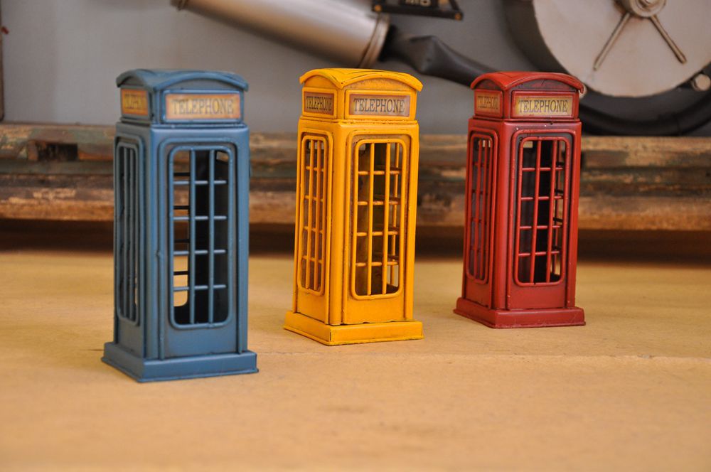 Mini telephone kiosk save money can simple European style small furnishing furniture shop window display.