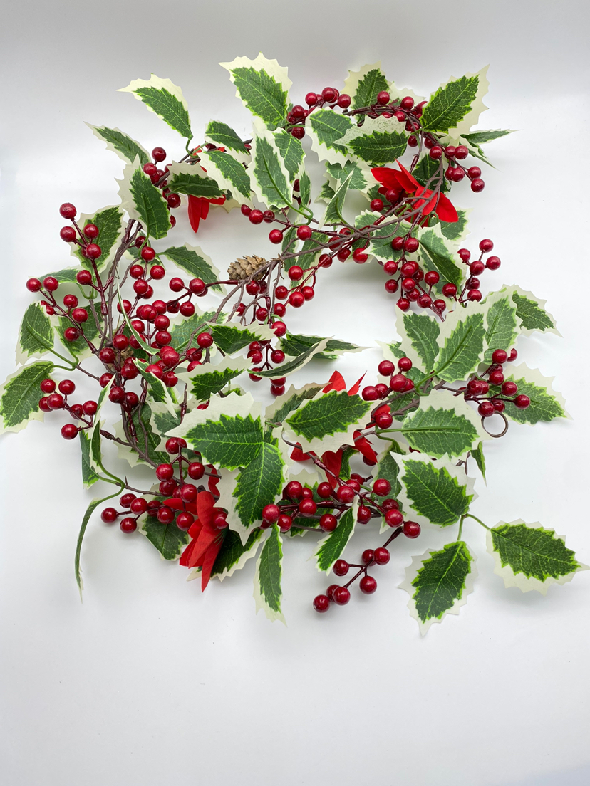Christmas Wreath. Artificial Flower Leaf, Imitative Tree, Circle, Garland, Rattan Christmas Wreath. Artificial Flower Leaf, Imitative Tree, Circle, Garland, Rattan