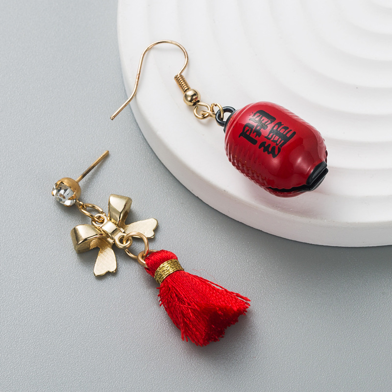 Chinese Style Sterling Silver Needle Alloy Lantern Bell Pearl Tassel Earrings Special-Interest Design Asymmetric New Year Earrings