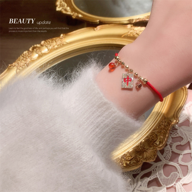 2021 New Year of the Year of the Tiger Red Rope Bracelet Female Woven Hand Strap Couple Fortune Red Chinese New Year Bracelet Female 2021 New Year of the Year of the Tiger Red Rope Bracelet Female Woven Hand Strap Couple Fortune Red Chinese New Year Bracelet Female