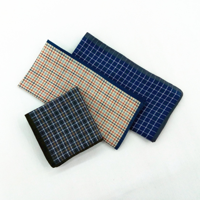 Pure cotton neutral small checked dabbing at square dabbing at 43*43 foreign trade list Pure cotton neutral small checked dabbing at square dabbing at 43*43 foreign trade list