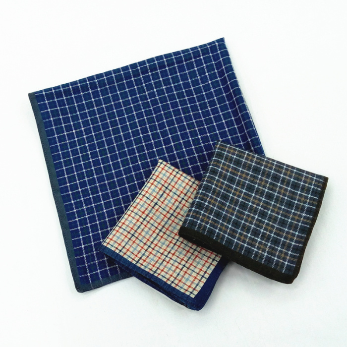 Pure cotton neutral small checked dabbing at square dabbing at 43*43 foreign trade list Pure cotton neutral small checked dabbing at square dabbing at 43*43 foreign trade list