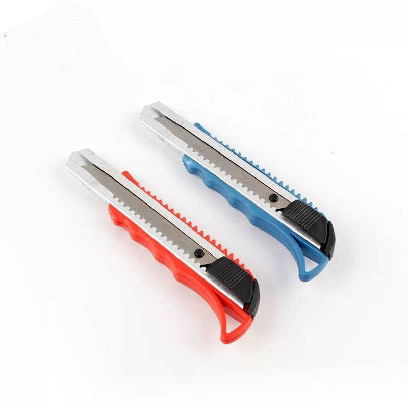 Factory Direct Sales Hand Push Large Size Art Knife Utility Knife Color Metal Paper Cutter Wallpaper Knife Factory Direct Sales Hand Push Large Size Art Knife Utility Knife Color Metal Paper Cutter Wallpaper Knife