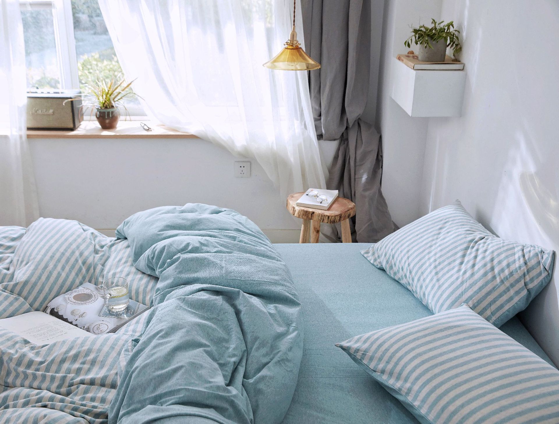Four-Piece Set of Japanese Style Muji Knitted Cotton Striped Bedding Set 1.5 1.8 M Bedding Wholesale Four-Piece Set of Japanese Style Muji Knitted Cotton Striped Bedding Set 1.5 1.8 M Bedding Wholesale