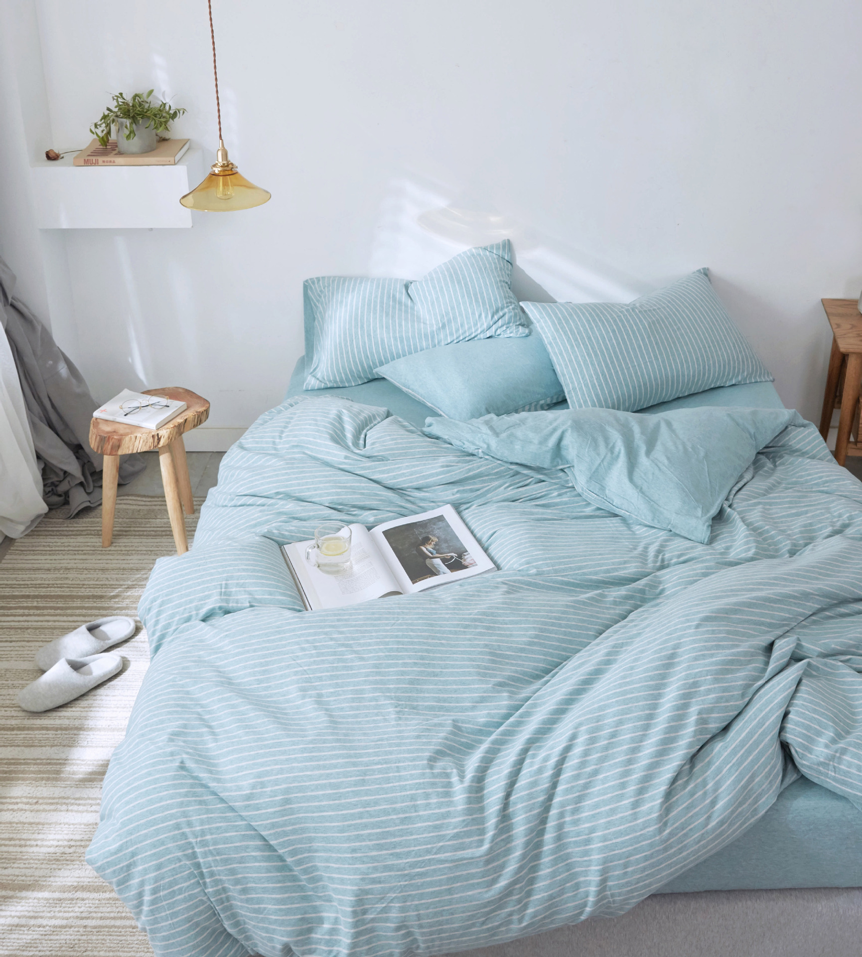 Four-Piece Set of Japanese Style Muji Knitted Cotton Striped Bedding Set 1.5 1.8 M Bedding Wholesale Four-Piece Set of Japanese Style Muji Knitted Cotton Striped Bedding Set 1.5 1.8 M Bedding Wholesale