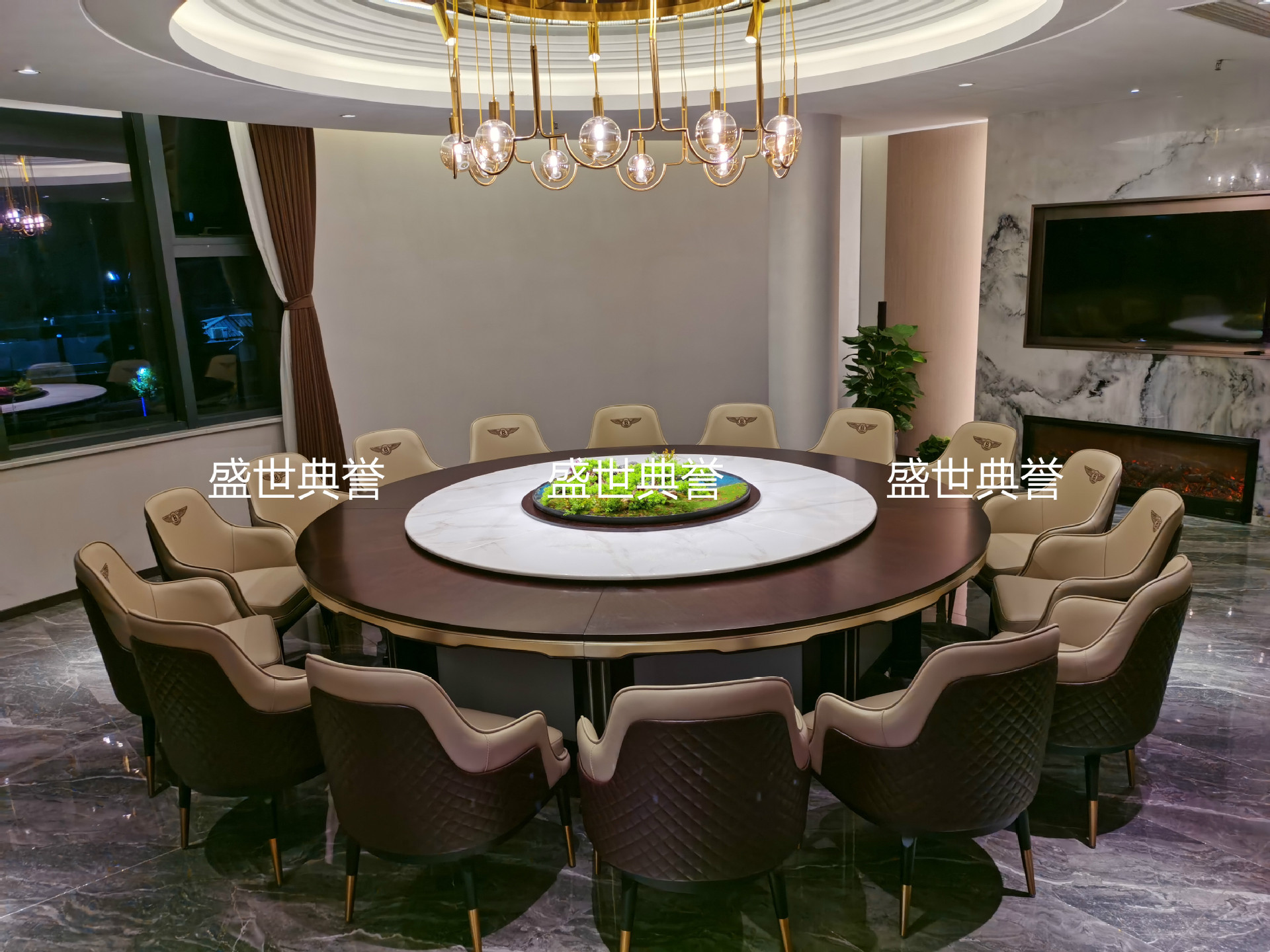 Suzhou Hotel Box Solid Wood Dining Chair Club Modern Light Luxury Armrest Chair Restaurant Luxury Bag Bentley Chair