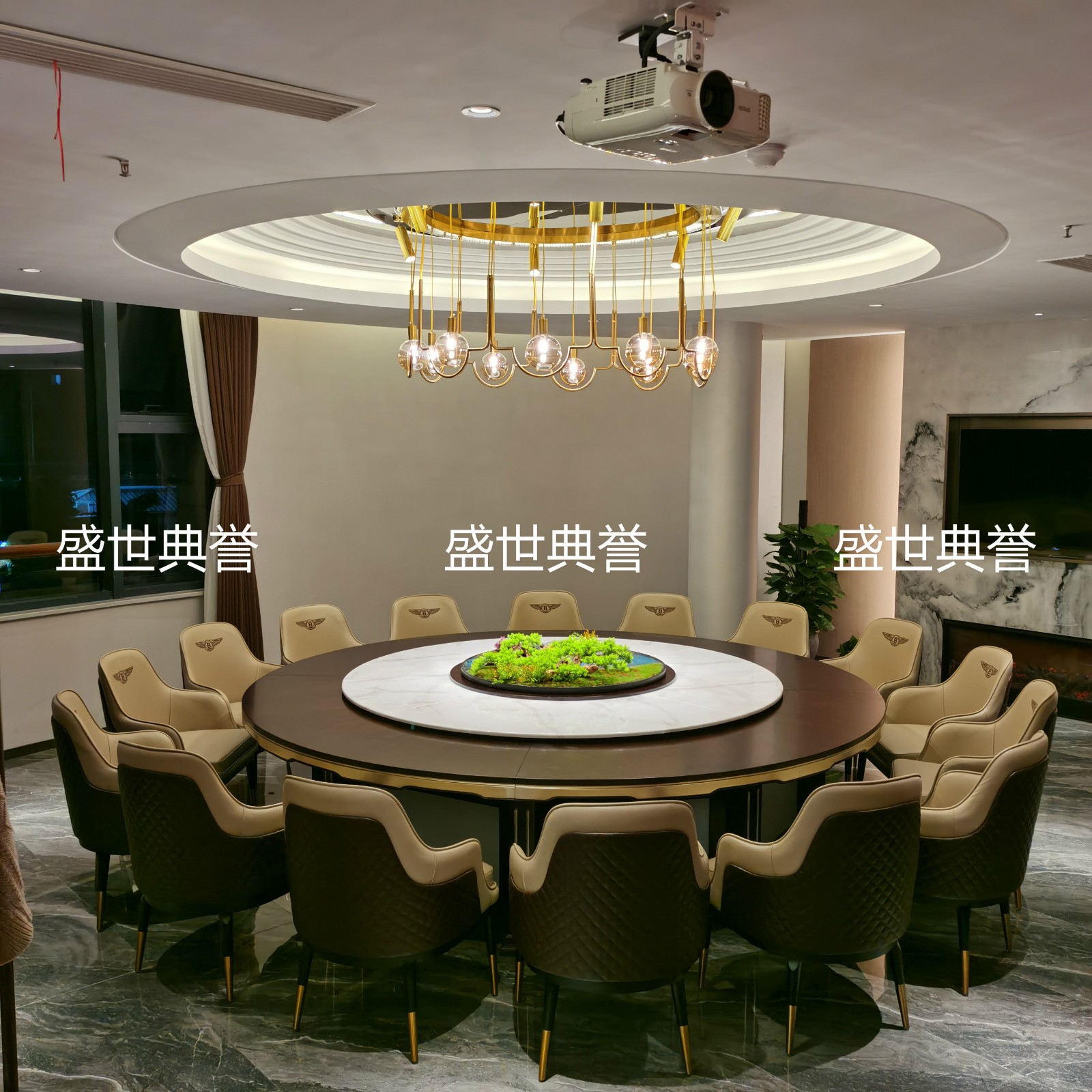 Hotel Solid Wood Table and Chair Customized Restaurant Box Solid Wood Dining Chair Modern Minimalist Bentley Chair