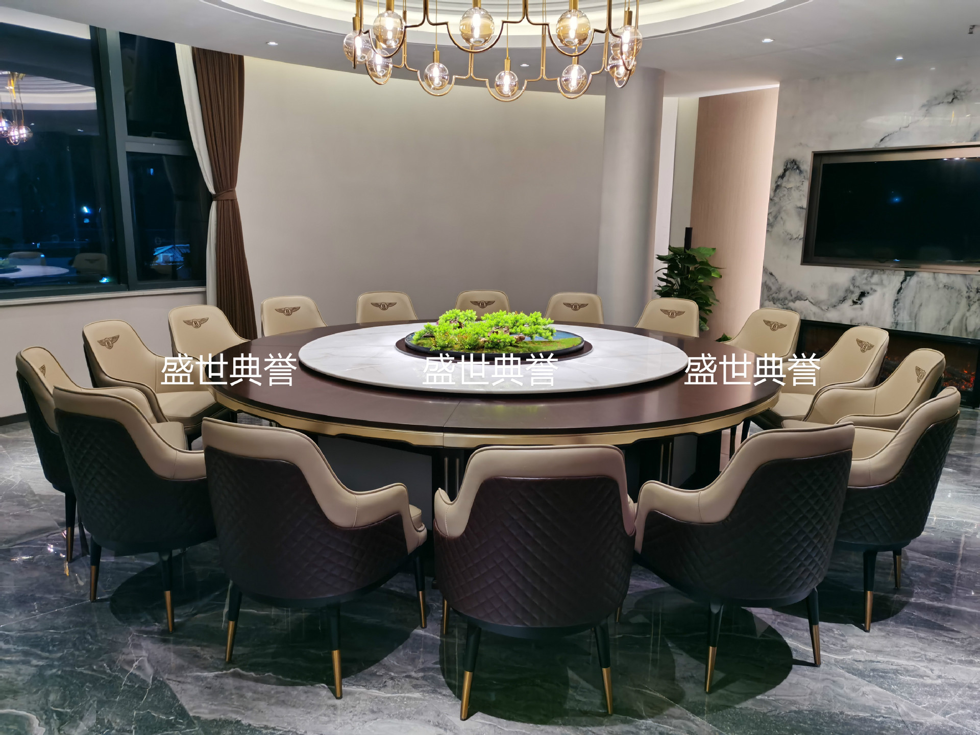 Seafood Hotel Solid Wood Electric Dining Table and Chair Restaurant Modern Light Luxury Solid Wood Chair Bentley Chair Seafood Hotel Solid Wood Electric Dining Table and Chair Restaurant Modern Light Luxury Solid Wood Chair Bentley Chair