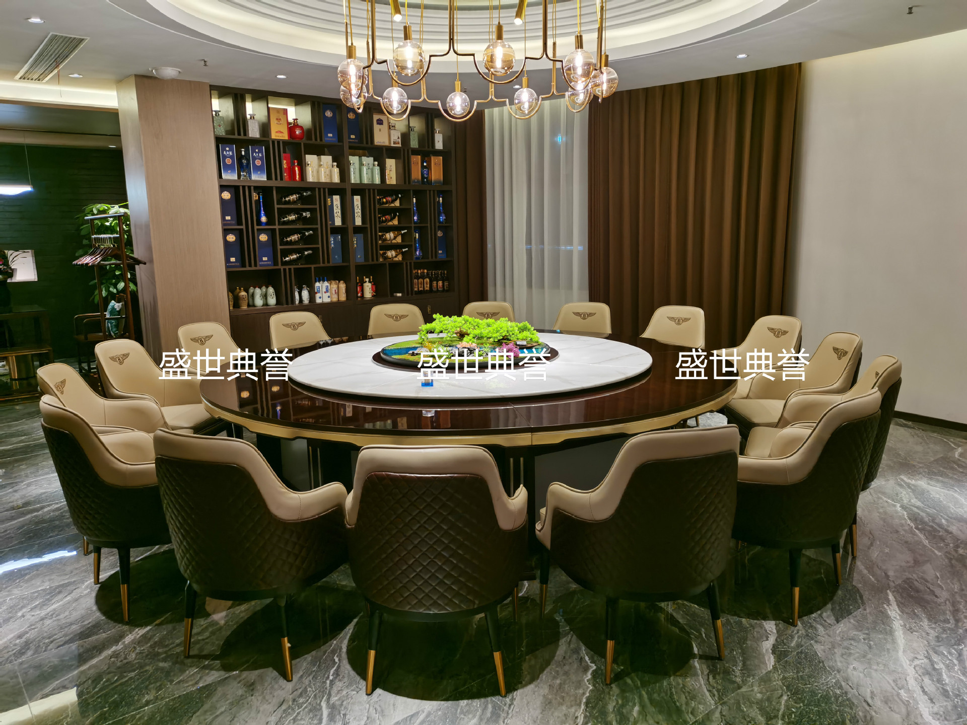 Seafood Hotel Solid Wood Electric Dining Table and Chair Restaurant Modern Light Luxury Solid Wood Chair Bentley Chair Seafood Hotel Solid Wood Electric Dining Table and Chair Restaurant Modern Light Luxury Solid Wood Chair Bentley Chair