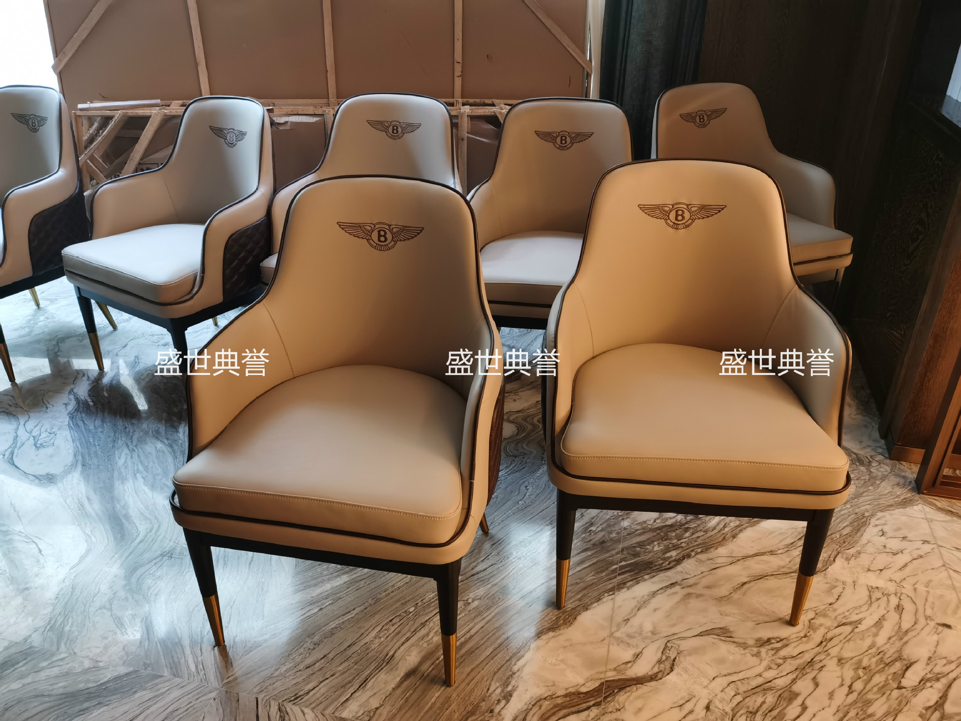 Club Modern Light Luxury Bentley Chair Hotel Box Solid Wood Table and Chair Restaurant Electric Dining Table and Chair Club Modern Light Luxury Bentley Chair Hotel Box Solid Wood Table and Chair Restaurant Electric Dining Table and Chair