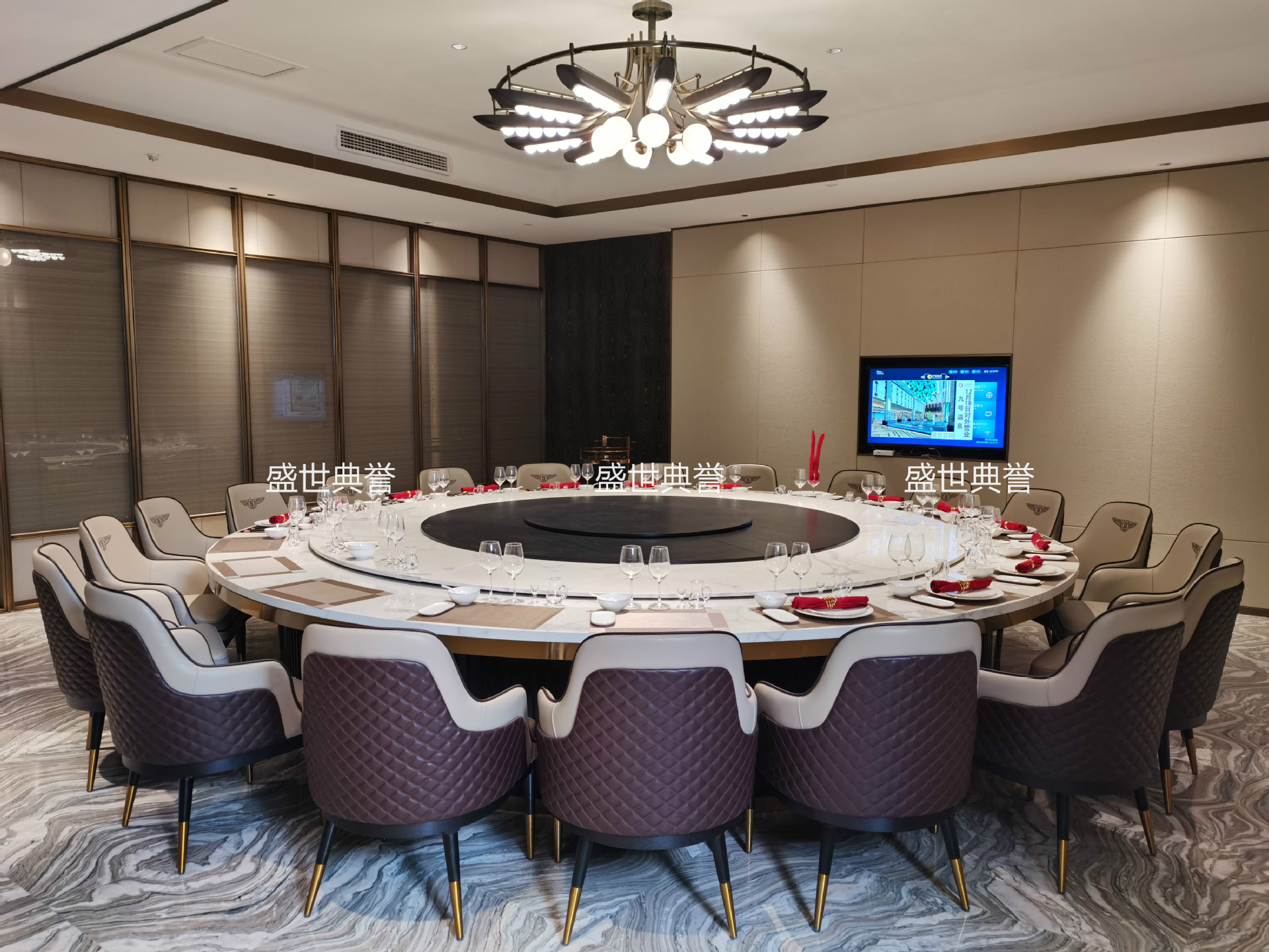 Club Modern Light Luxury Bentley Chair Hotel Box Solid Wood Table and Chair Restaurant Electric Dining Table and Chair Club Modern Light Luxury Bentley Chair Hotel Box Solid Wood Table and Chair Restaurant Electric Dining Table and Chair