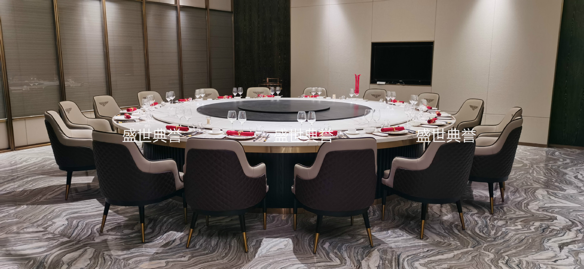 Five-Star Hotel Solid Wood Dining Table and Chair Restaurant Solid Wood Chair Light Luxury Bentley Chair Armchair Five-Star Hotel Solid Wood Dining Table and Chair Restaurant Solid Wood Chair Light Luxury Bentley Chair Armchair