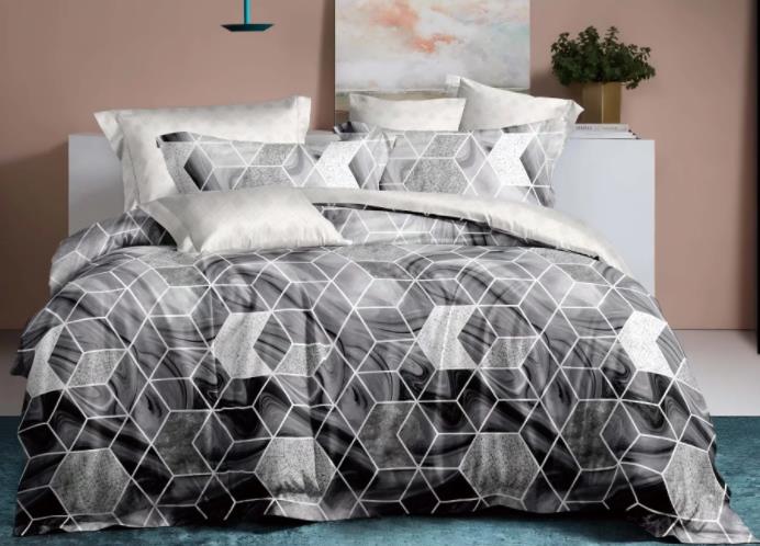 Hot Four-Piece Bedding Set Printing Fashion Set Quilt Cover Bed Sheet and Pillowcase
