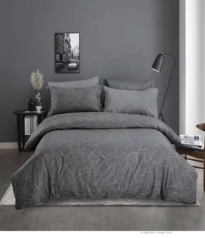 European-Style Four-Piece Bedding Set with Simple European Patterns Can Be Customized