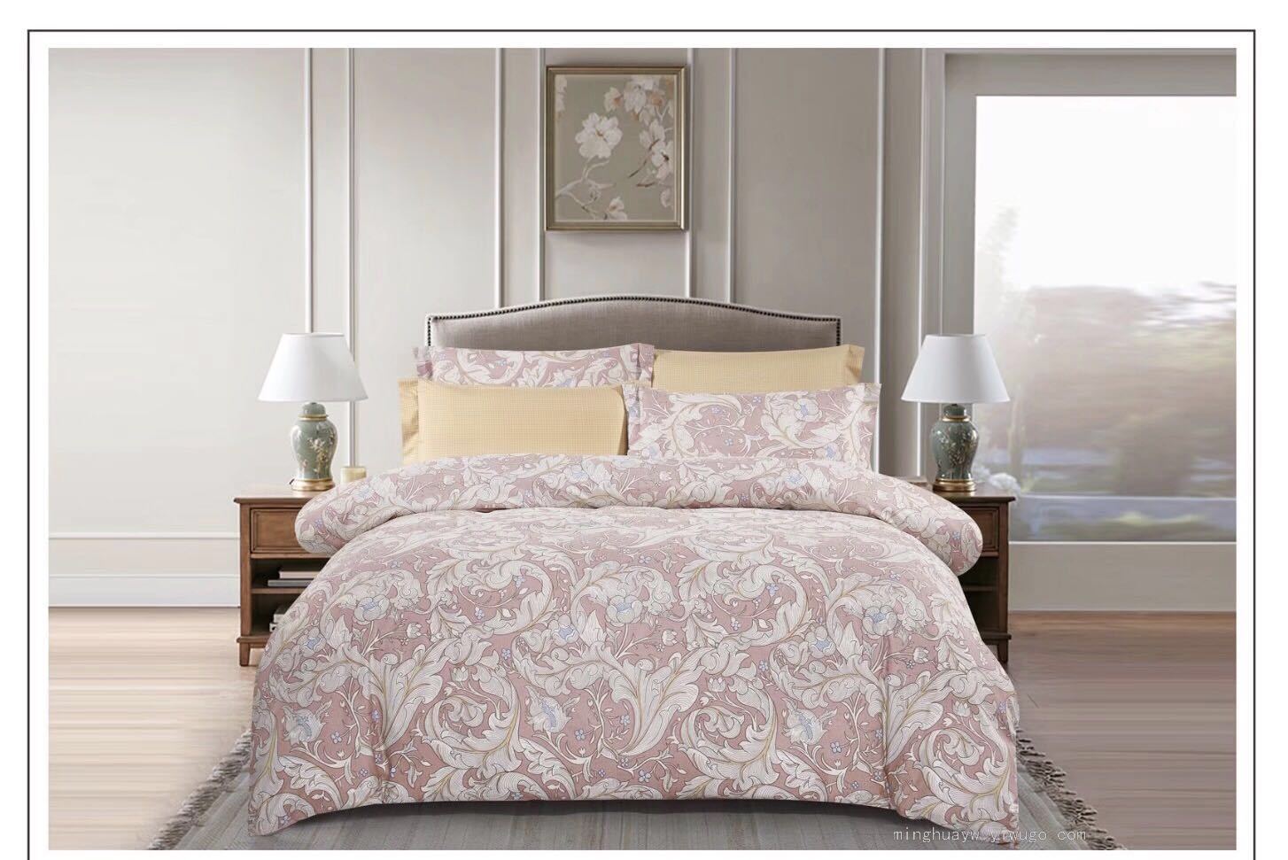 European-Style Four-Piece Bedding Set with Simple European Patterns Can Be Customized