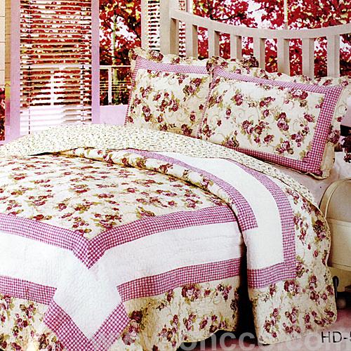 Rice yellow cotton bedding set of four pieces.