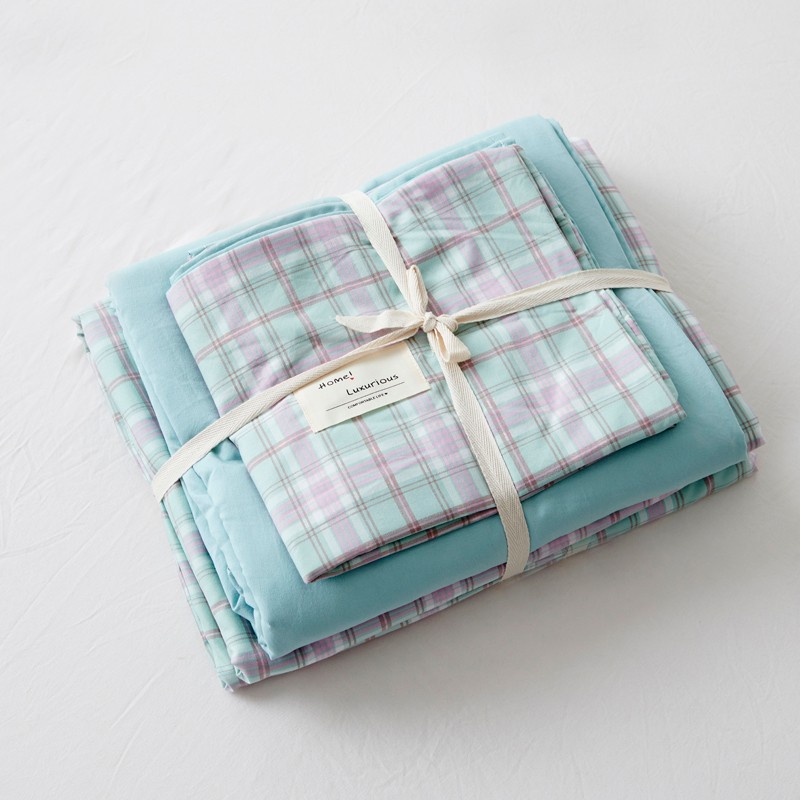 Nordic Four-Piece Bedding Set Simple Plaid Quilt Cover Bed Sheet and Pillowcase Washed Cotton Nordic Four-Piece Bedding Set Simple Plaid Quilt Cover Bed Sheet and Pillowcase Washed Cotton