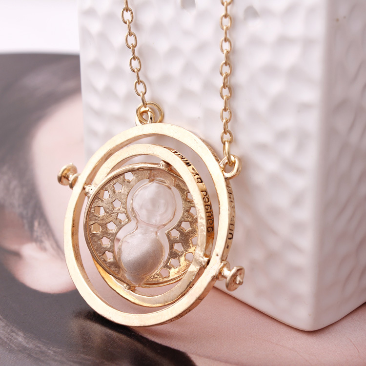 European and American Jewelry Time Time Converter Hourglass Necklace Accessories Factory Wholesale European and American Jewelry Time Time Converter Hourglass Necklace Accessories Factory Wholesale