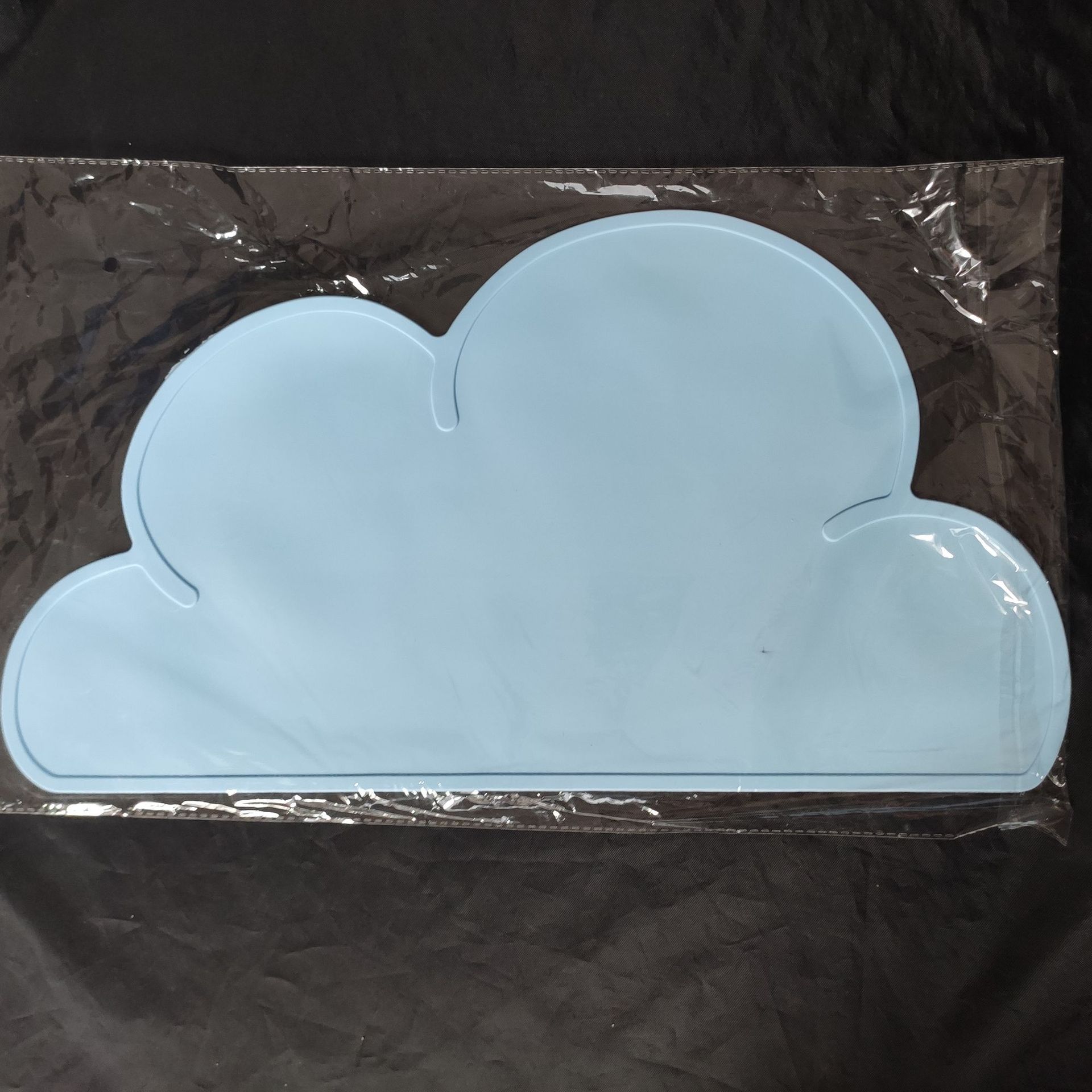 Thickened Children&#039;s Placemat Silicone Cloud Heat Proof Mat Creative Coaster Pet Non-Slip Leak-Proof Pad Anti-Scalding Table Mat
