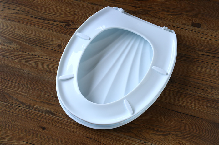 Shell pattern plastic toilet lid A-30055