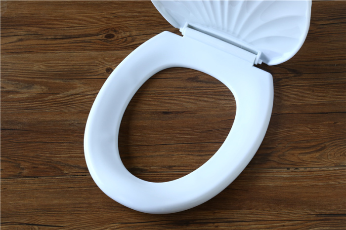 Shell pattern plastic toilet lid A-30055