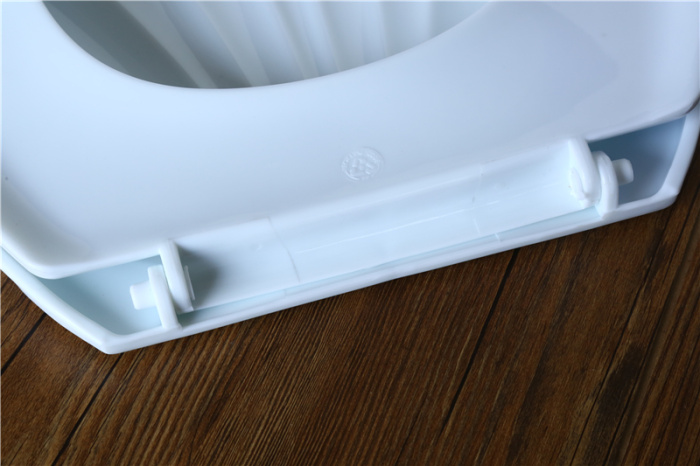 Shell pattern plastic toilet lid A-30055