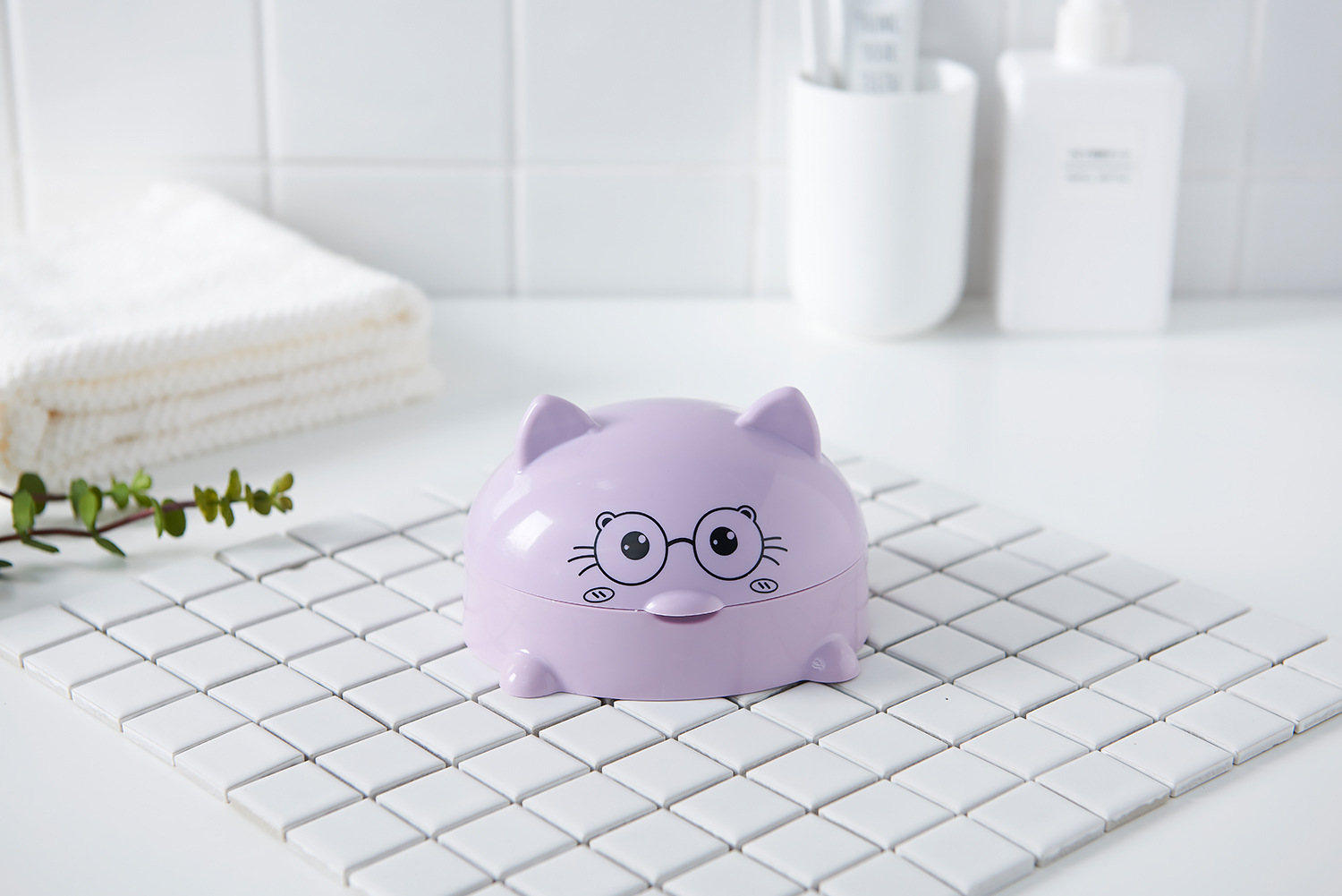 Children's Soap Dish Creative Personality Cute Soap Box Toilet with Lid Drain Storage Box Home Cartoon Soap Holder Children's Soap Dish Creative Personality Cute Soap Box Toilet with Lid Drain Storage Box Home Cartoon Soap Holder