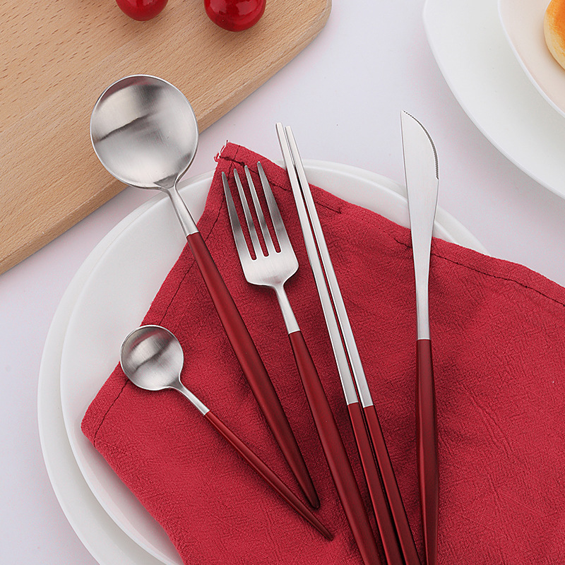 SOURCE Factory Exquisite Matte Brushed Tableware Set Portugal round Handle Tableware Set Pack 304 Stainless Steel Knife, Fork and Spoon