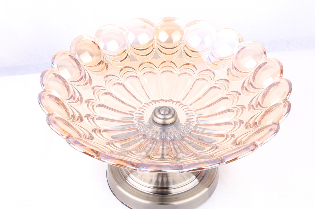 European Fruit Plate Creative Luxury High-Grade Glass Living Room Decoration Gift Utensils Coffee Table Home Practical Decoration European Fruit Plate Creative Luxury High-Grade Glass Living Room Decoration Gift Utensils Coffee Table Home Practical Decoration