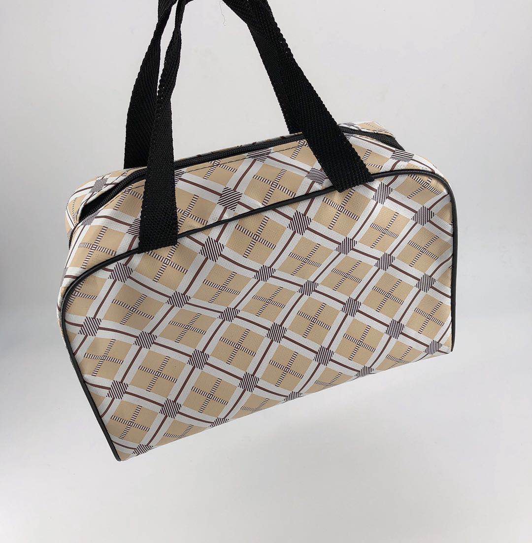 Factory Direct Sales Storage Bag Portable Large Capacity Waterproof Handbag Wash Bag Bath Bag Can Also Be Customized