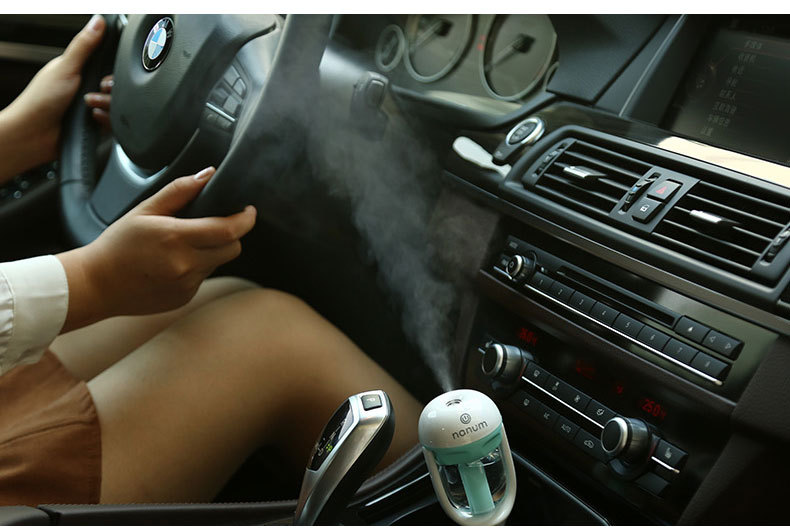 CAR Mini Aromatherapy Humidifier Air Humidifier Car Charger Direct Plug Car Humidifier Sprayer Sh-3008