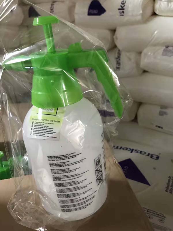 1.5L can spray pressure watering watering can make pesticide sprayer in hand 1.5L can spray pressure watering watering can make pesticide sprayer in hand