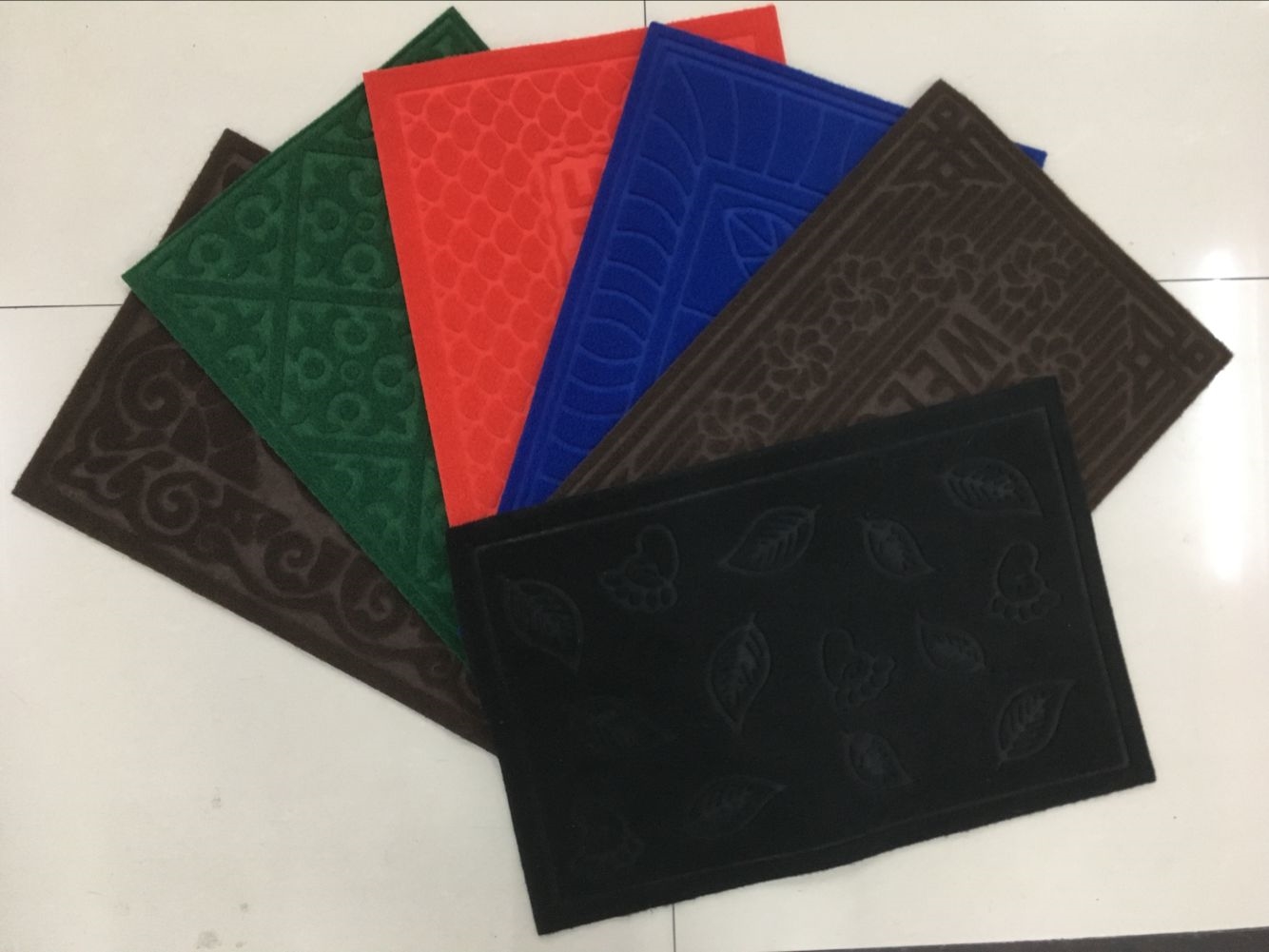 PVC flannelette embossed mat PVC non-slip mat water absorption non-slip foot mat flannelette door mat household mat PVC flannelette embossed mat PVC non-slip mat water absorption non-slip foot mat flannelette door mat household mat
