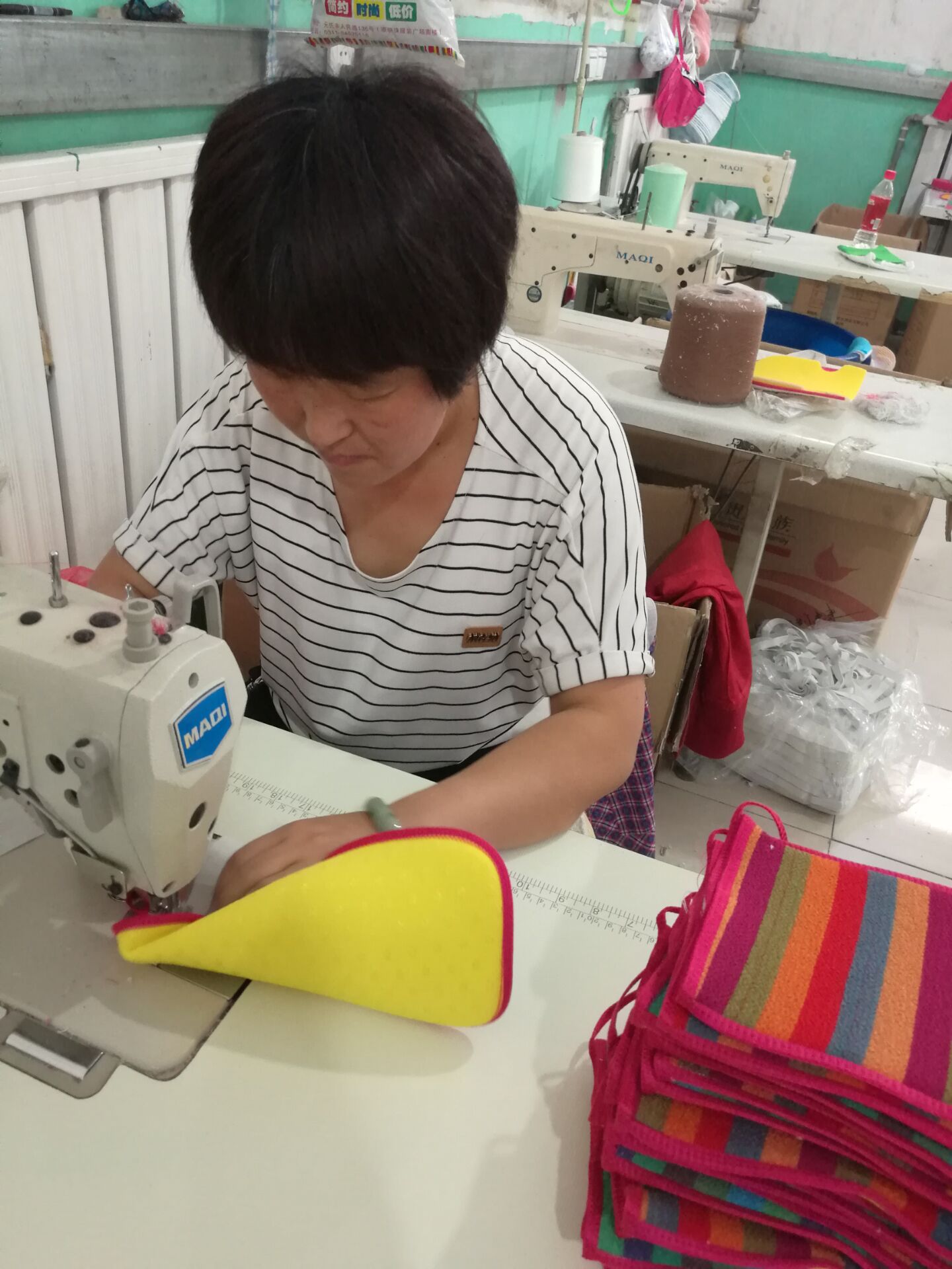 Factory Wholesale Toilet Mat Household Stitching Warm Happy Day Cushion Four Seasons Universal One Piece Dropshipping Factory Wholesale Toilet Mat Household Stitching Warm Happy Day Cushion Four Seasons Universal One Piece Dropshipping