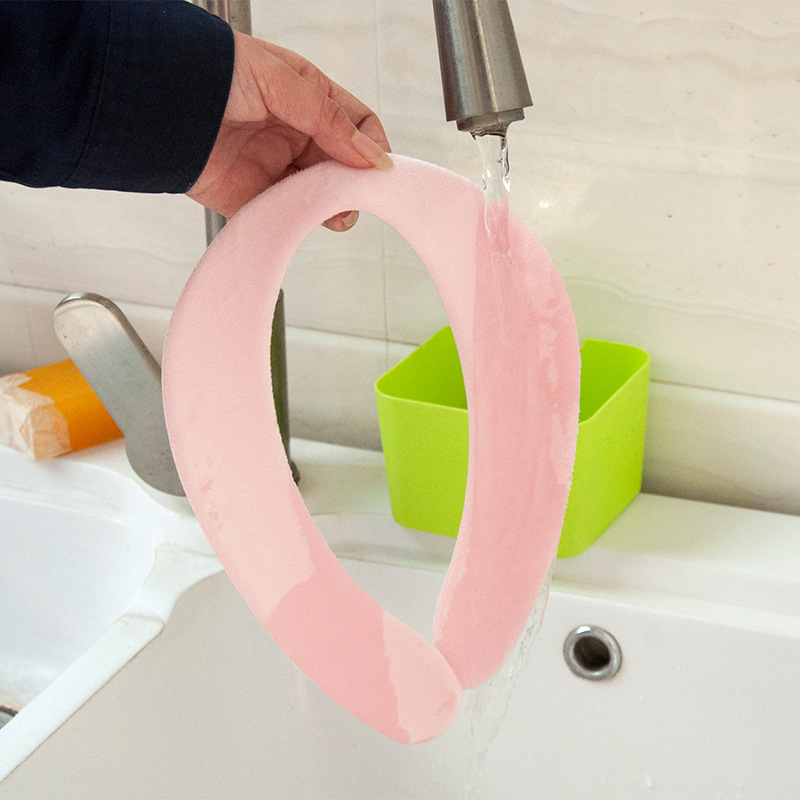 Wholesale Sticky Velvet Cushion Toilet Mat Warm Pad Children Closestool Mat Baby Toilet Soft Cushion Mat