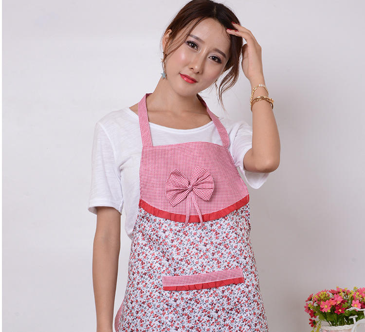 Work antifouling apron with flounce, small size and lace kitchen. Work antifouling apron with flounce, small size and lace kitchen.