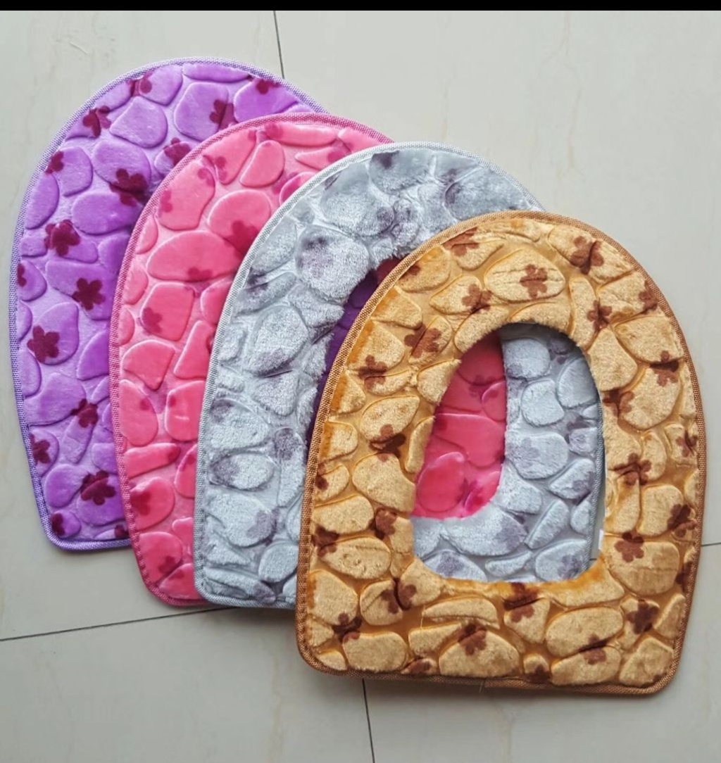 Daily Necessities Toilet Mat Toilet Seat Cover Toilet Seat Cushion Four Seasons Toilet Mat Daily Necessities Toilet Mat Toilet Seat Cover Toilet Seat Cushion Four Seasons Toilet Mat