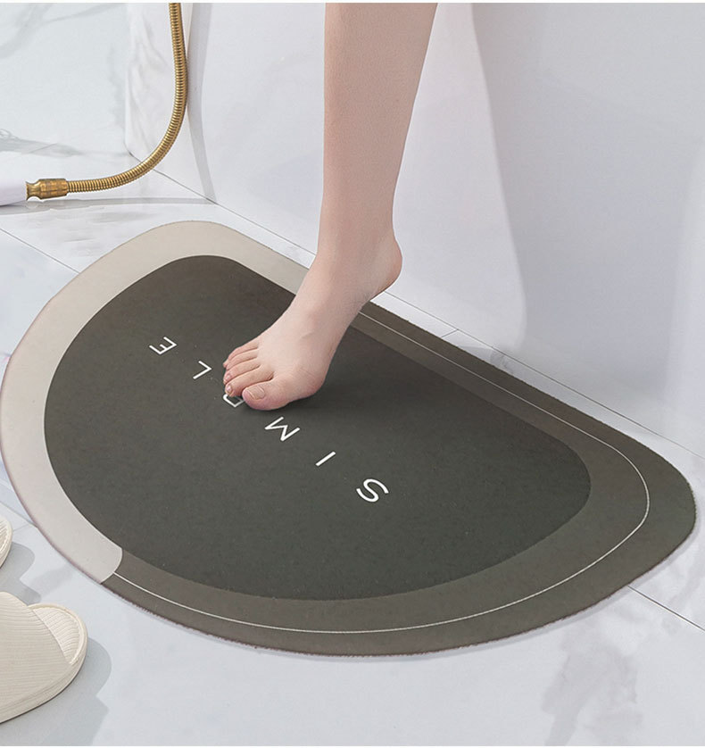 Diatom Ooze Cushion Toilet Absorbent Mat Toilet Door Non-Slip Foot Mats Quick-Drying Toilet Bathroom Mats Oval Diatom Ooze Cushion Toilet Absorbent Mat Toilet Door Non-Slip Foot Mats Quick-Drying Toilet Bathroom Mats Oval