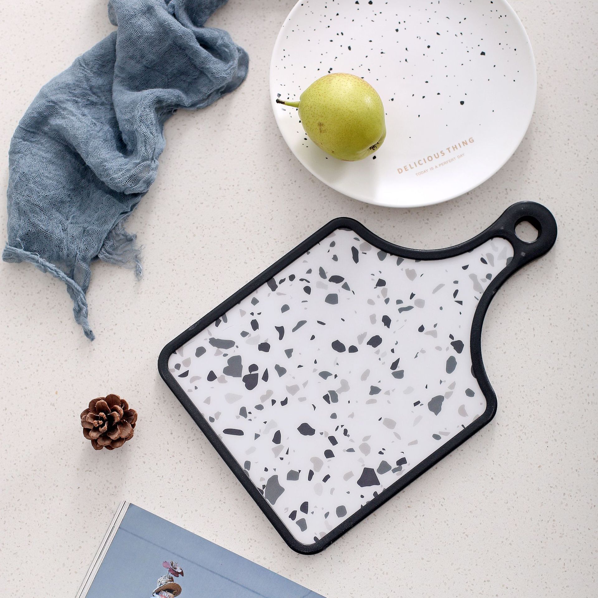 Environmentally Friendly Material Vegetable and Fruit Chopping Board Handle Baking Board Household Chopping Board