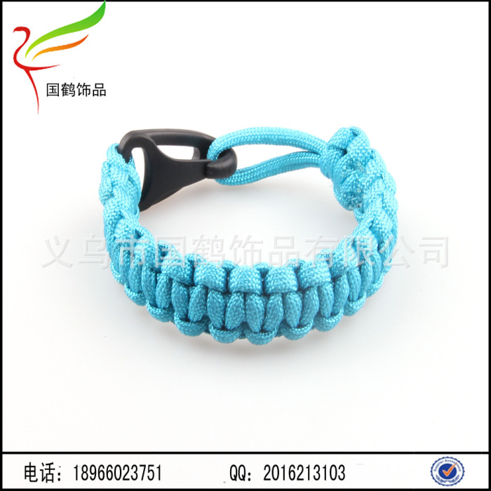 Multifunctional hand rope key buckle outdoor life saving seven core umbrella rope woven Bracelet Multifunctional hand rope key buckle outdoor life saving seven core umbrella rope woven Bracelet