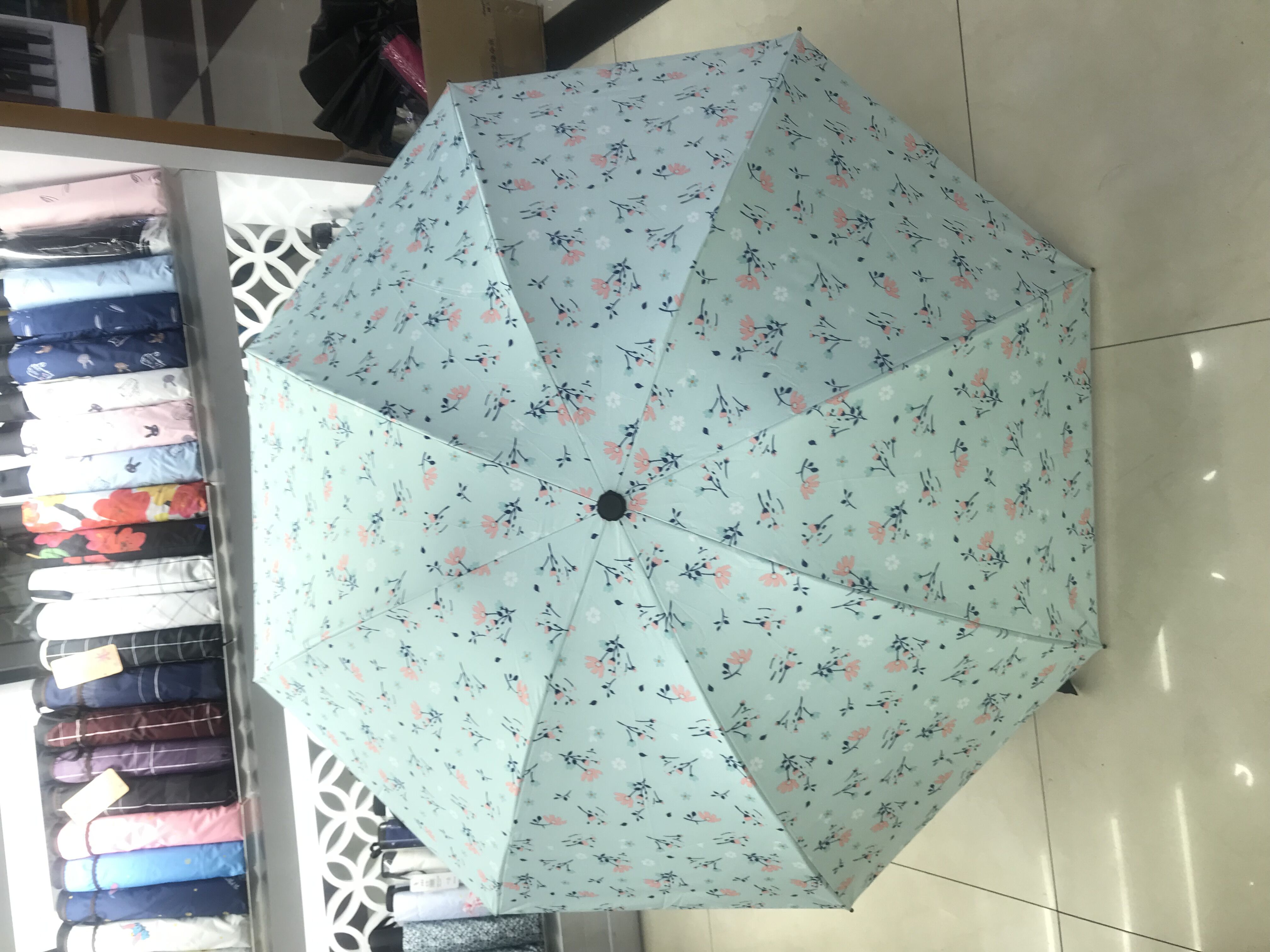 New Folding Umbrella Spot Sunny Umbrella Factory Shading Black Rubber Umbrella A6014 New Folding Umbrella Spot Sunny Umbrella Factory Shading Black Rubber Umbrella A6014