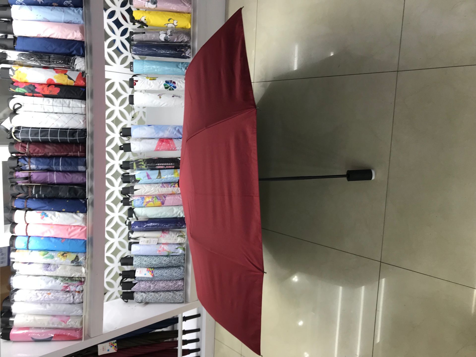 New Automatic Umbrella Flashlight for Both Sunny and Rainy Use New Automatic Umbrella Flashlight for Both Sunny and Rainy Use