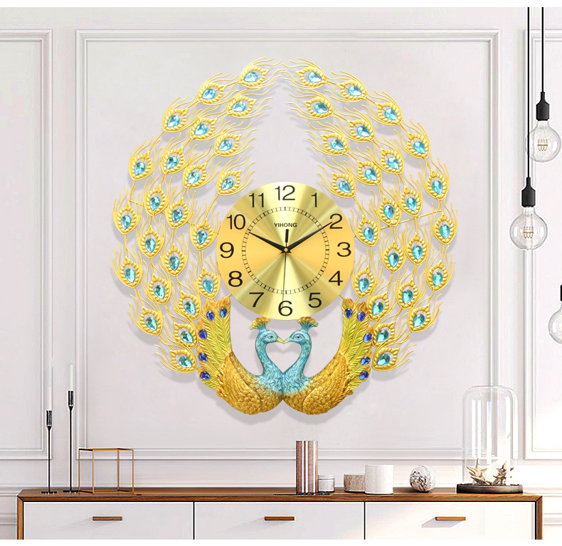 Yihong clock wall clock craft clock craft wall clock Art clock iron clock Peacock clock Home decor arts and crafts