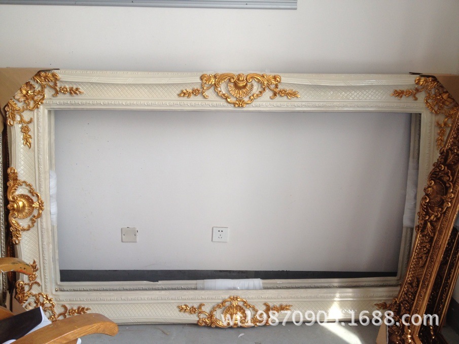 European-Style Resin Handmade Foil Picture Frame Photo Frame Factory a Large Number of European-Style Oil Painting Frames European-Style Resin Handmade Foil Picture Frame Photo Frame Factory a Large Number of European-Style Oil Painting Frames